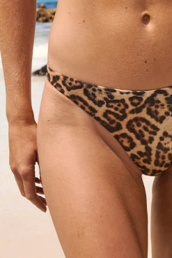 Bas de maillot de bain bikini pailleté et imprimé léopard