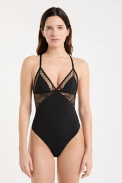 Body dos nu avec broderie