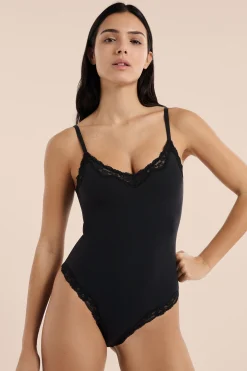 Body en microfibre et dentelle