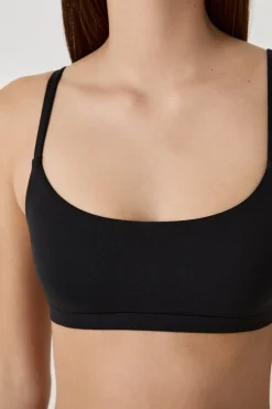 Brassière en microfibre