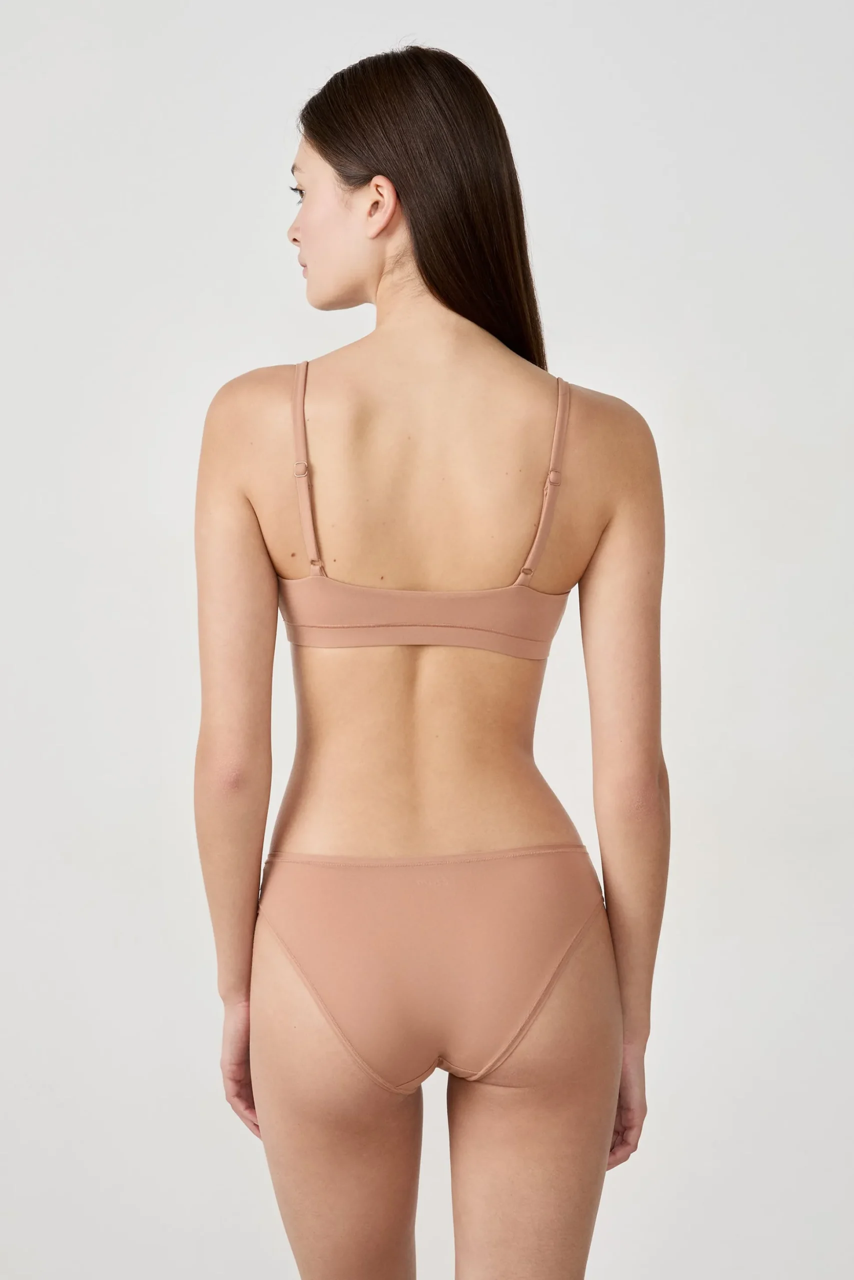 Brassière en microfibre