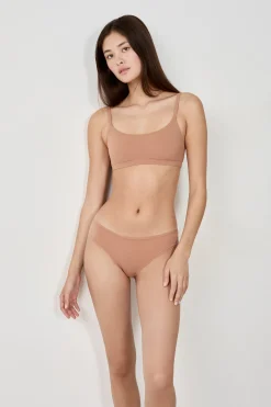 Brassière en microfibre