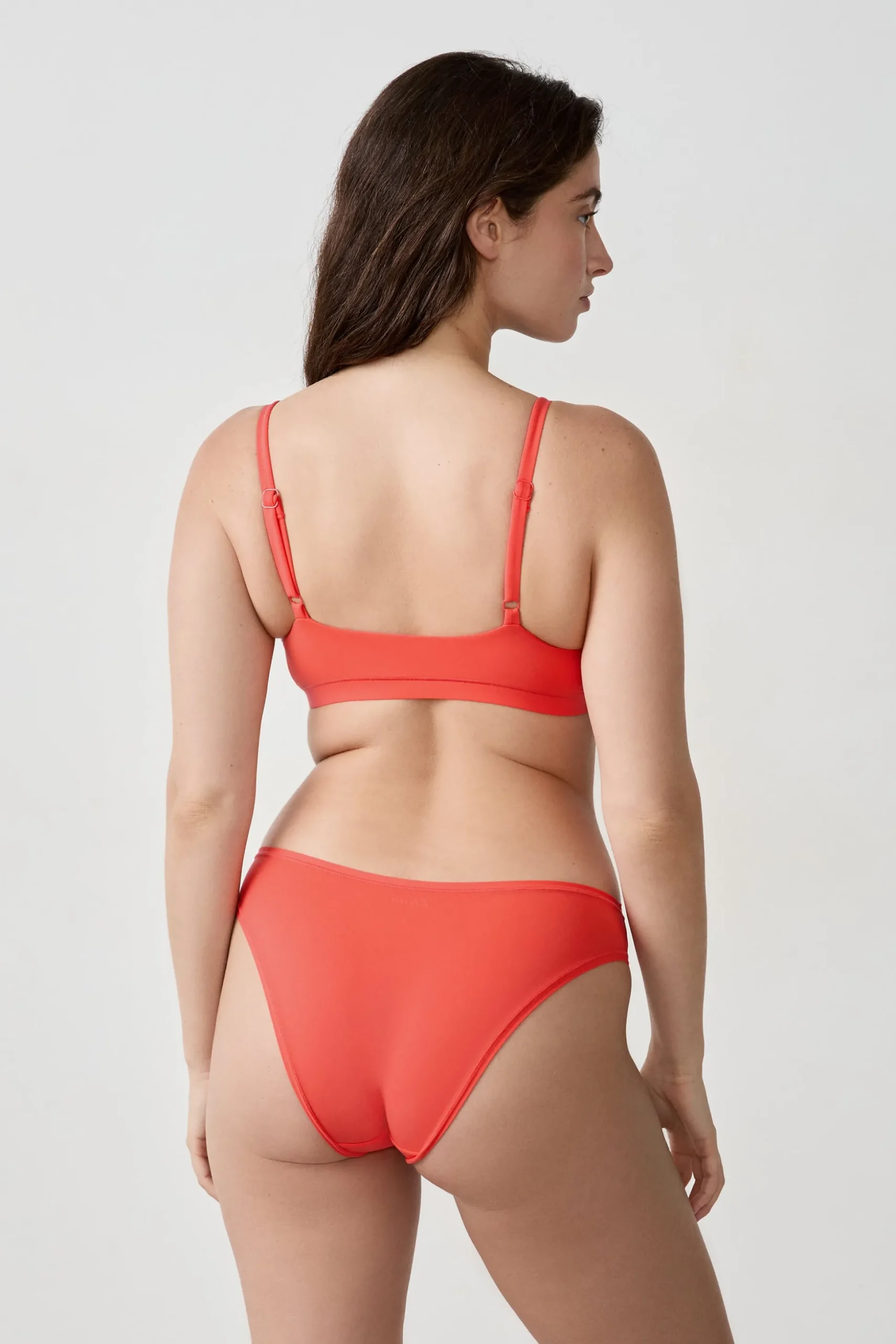 Brassière en microfibre