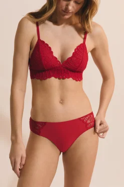 Hipster en dentelle