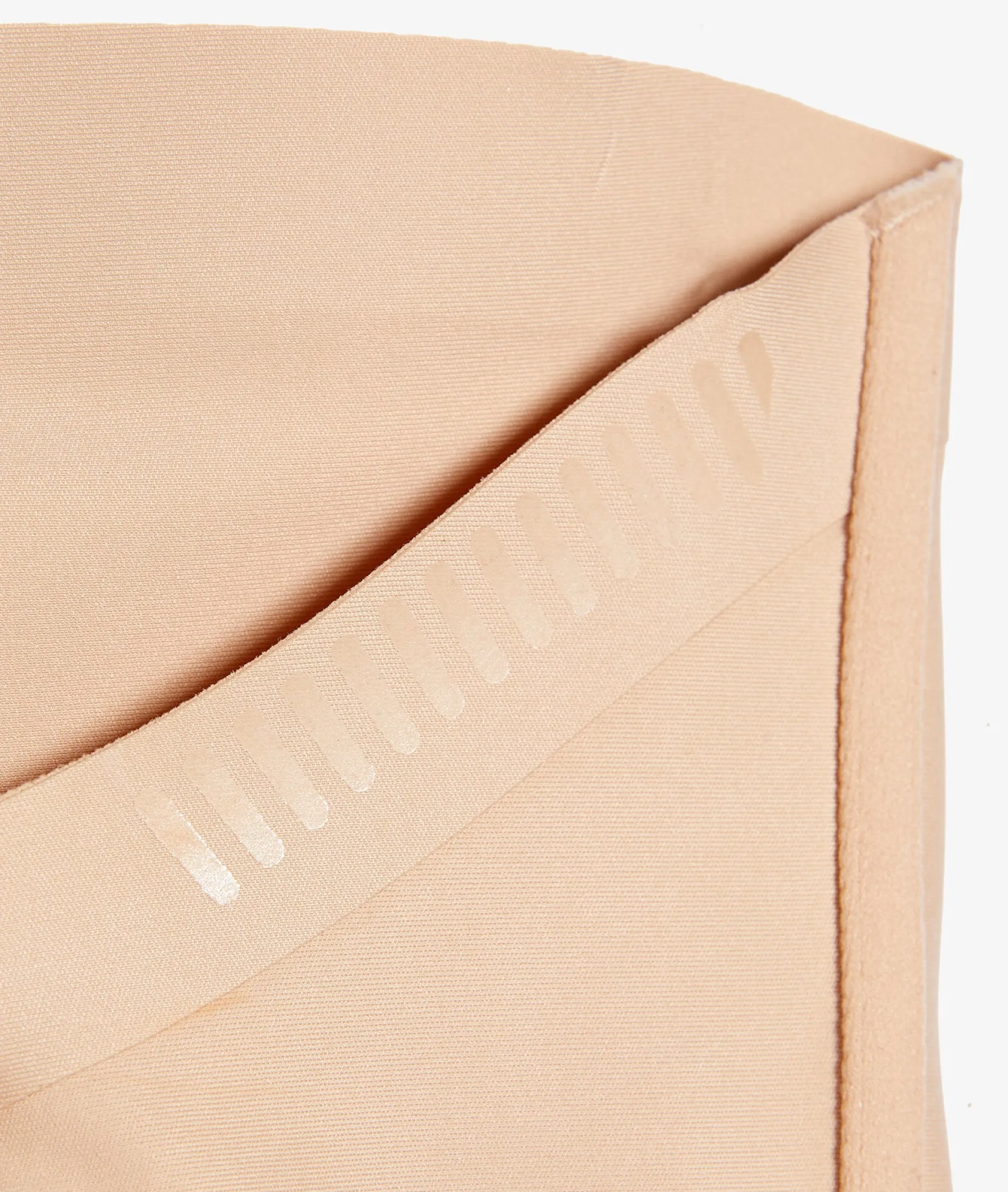 Panty spécial dos nu plongeant - Maintien fort