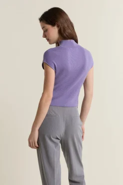Pull sans manches col montant