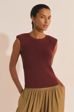 Pull sans manches en maille fine
