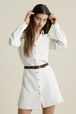 Robe courte ceinturée avec col chemise