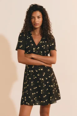 Robe courte col V à motifs