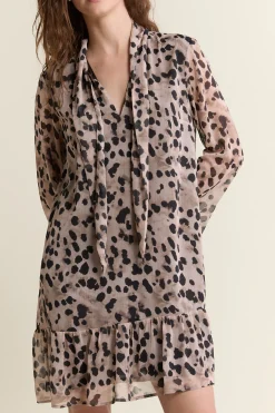 Robe courte à motifs
