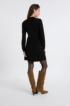 Robe manches longues avec boutons dorés