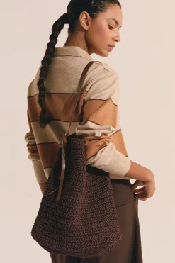 Sac à main en raphia