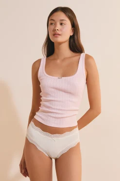 Shorty bords dentelle en microfibre