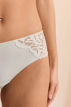 Shorty en dentelle