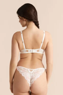 Soutien-gorge balconnet en dentelle