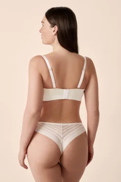 Soutien-gorge bandeau coques fines bretelles amovibles