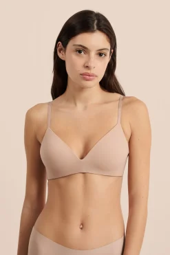 Soutien-gorge coques fines sans armatures en microfibre