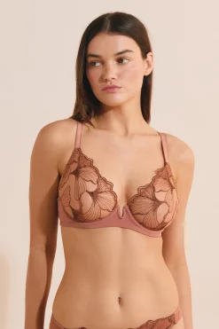 Soutien-gorge corbeille en broderie