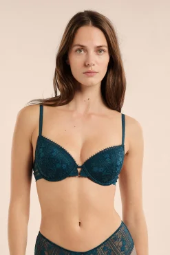 Soutien-gorge N.4 - Le coques fines en dentelle