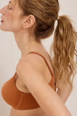 Soutien-gorge N.2 - Le push up plongeant en microfibre