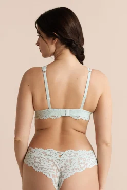 Soutien-gorge N.8 - Le triagle sans armatures