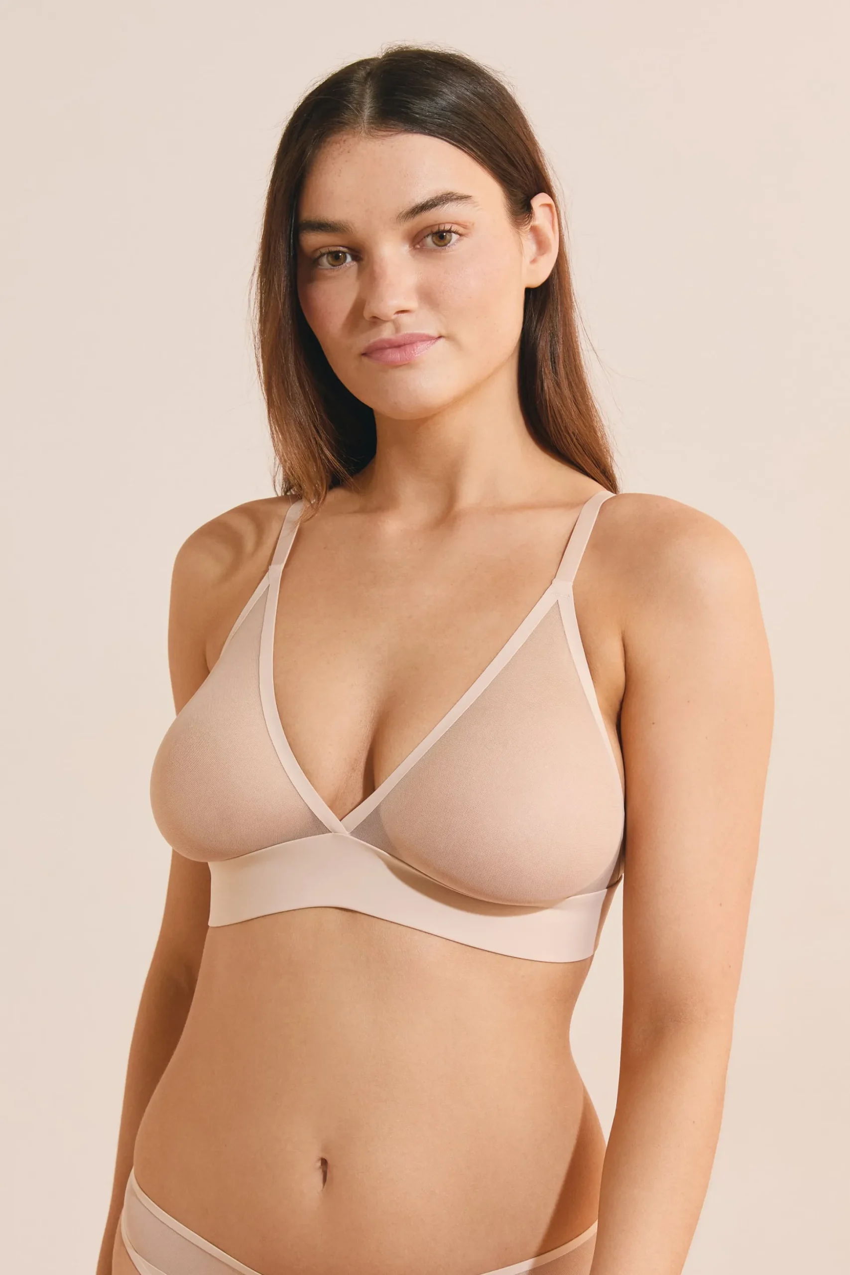 Soutien-gorge triangle en tulle