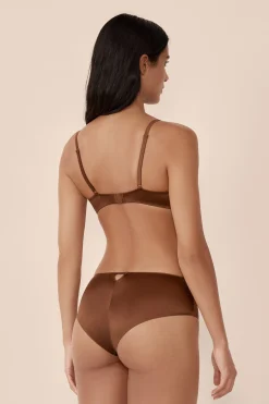 Soutien-gorge triangle sans armatures satiné