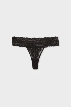 String en dentelle