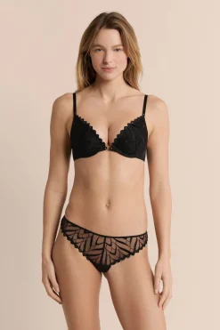 Tanga en broderie