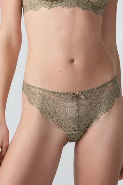 Tanga en dentelle