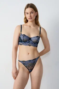 Tanga en dentelle