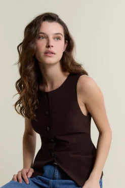 Top sans manches avec boutons