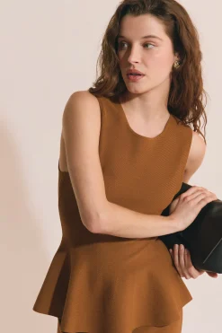 Top évasé à la taille