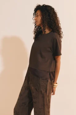 T-shirt asymétrique avec dentelle en coton