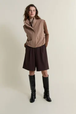 Veste sans manches col montant